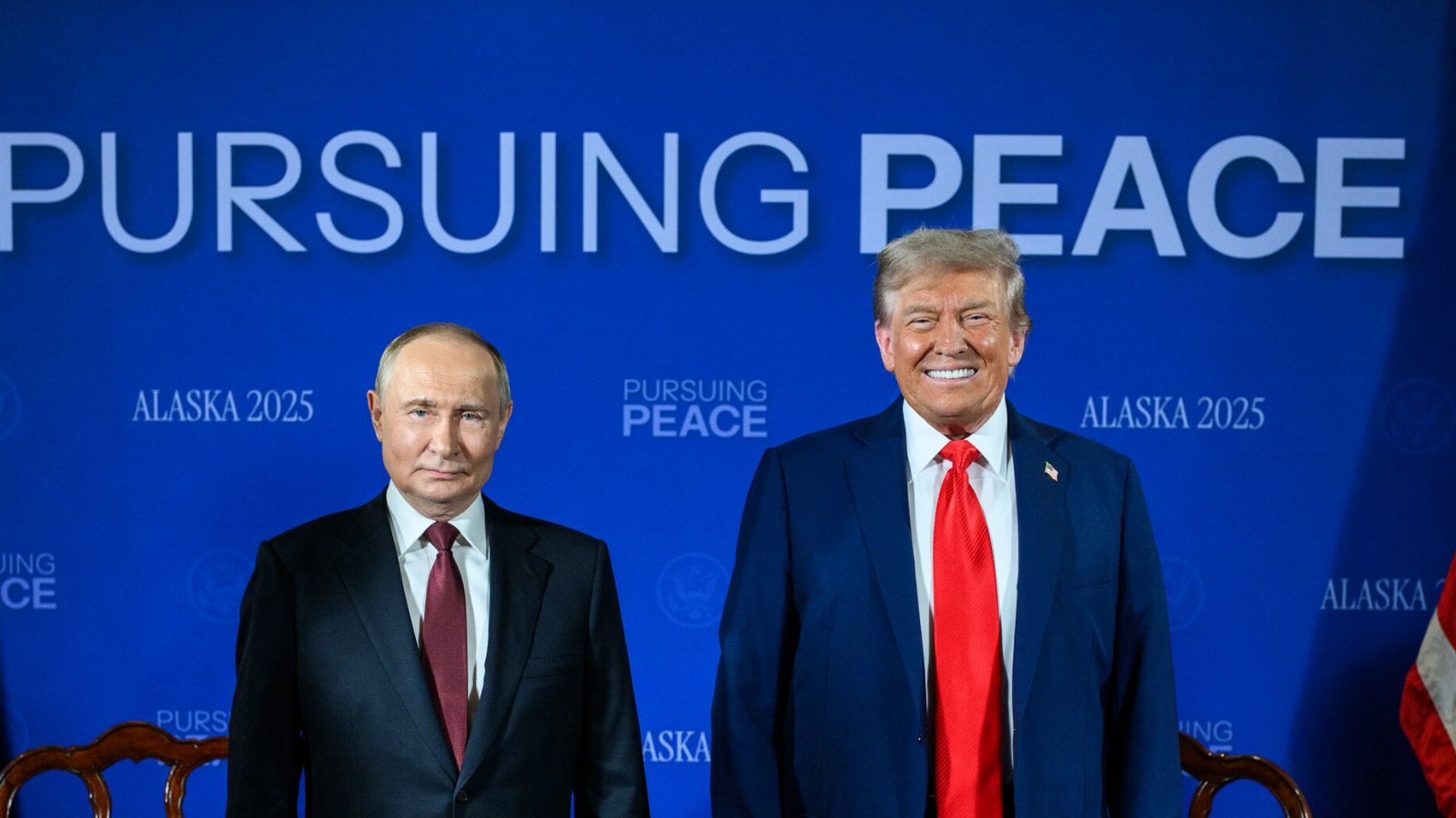 Trump and Putin hold 'frank' call on Ukraine peace efforts