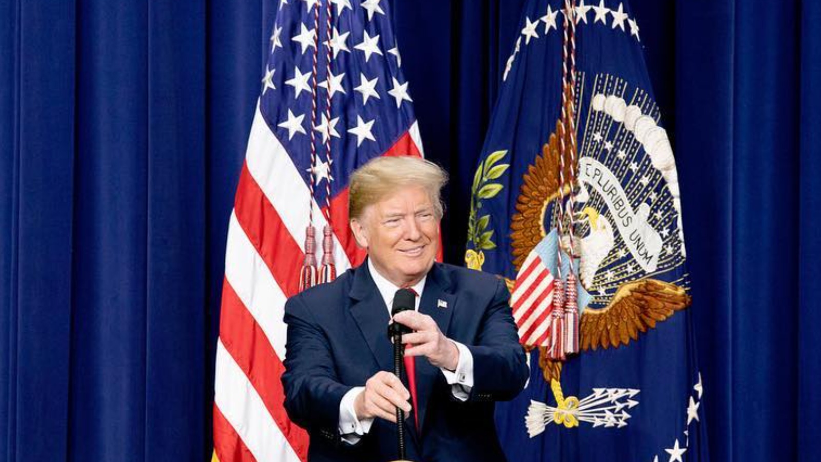 Trump wants to rename New Mexico after previously renaming Lake Ontario