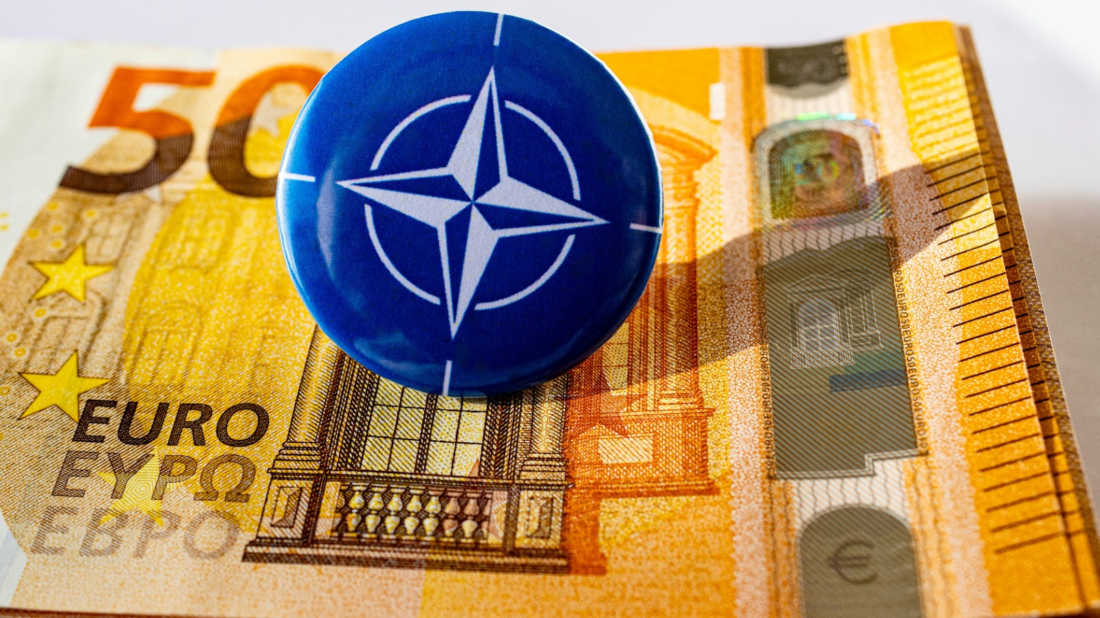 General Petraeus says UK should lead NATO military reforms after Ukraine lessons