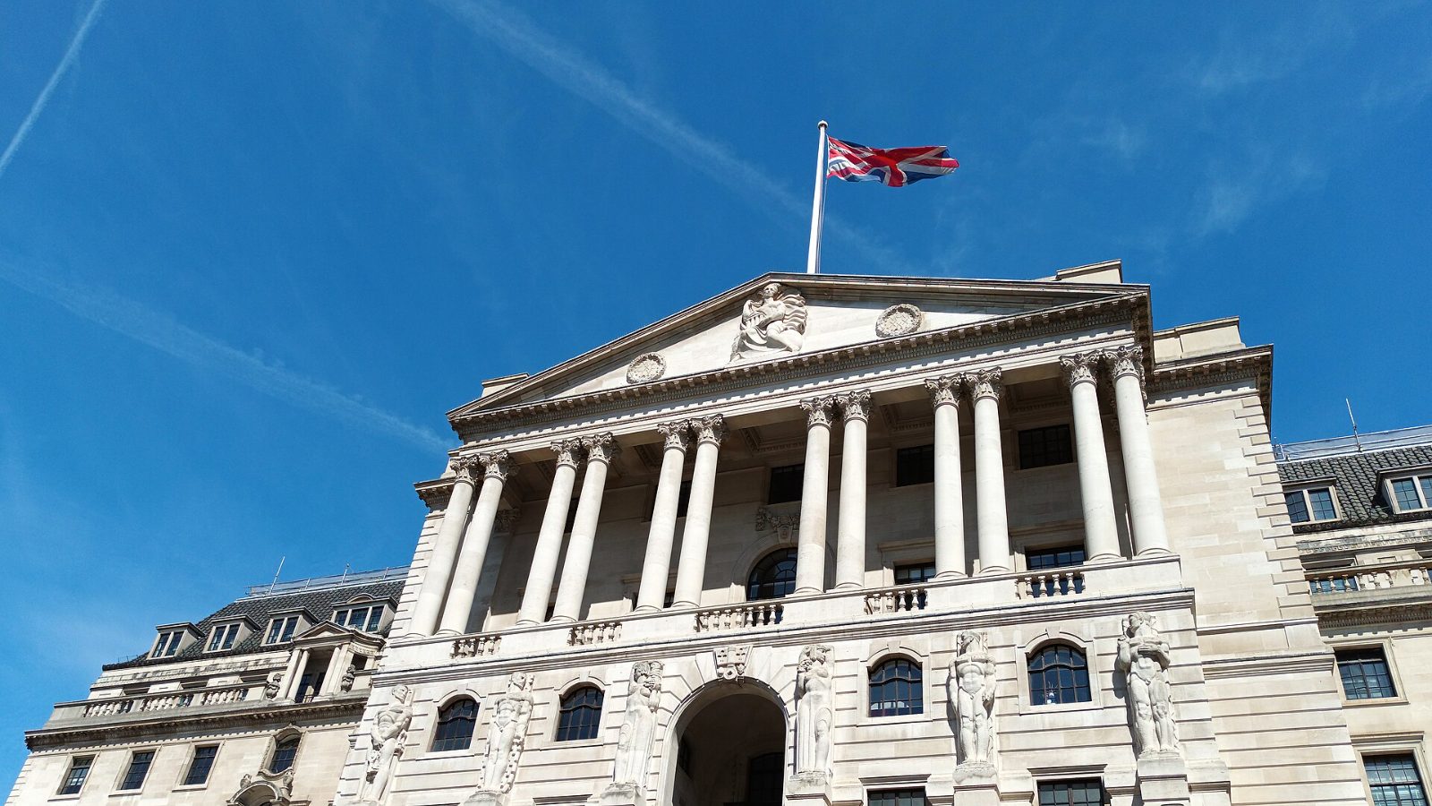 Bank of England set to stop selling long-dated government debt