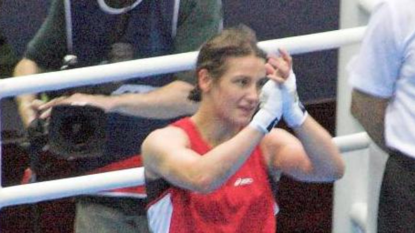 Katie Taylor wins final boxing match and retires as undisputed champion