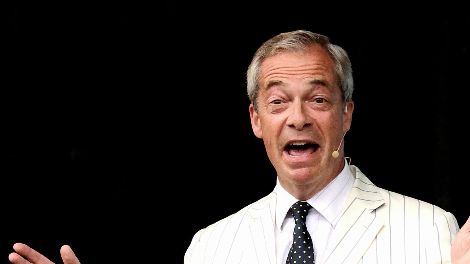 Farage calls for ban on all public face coverings