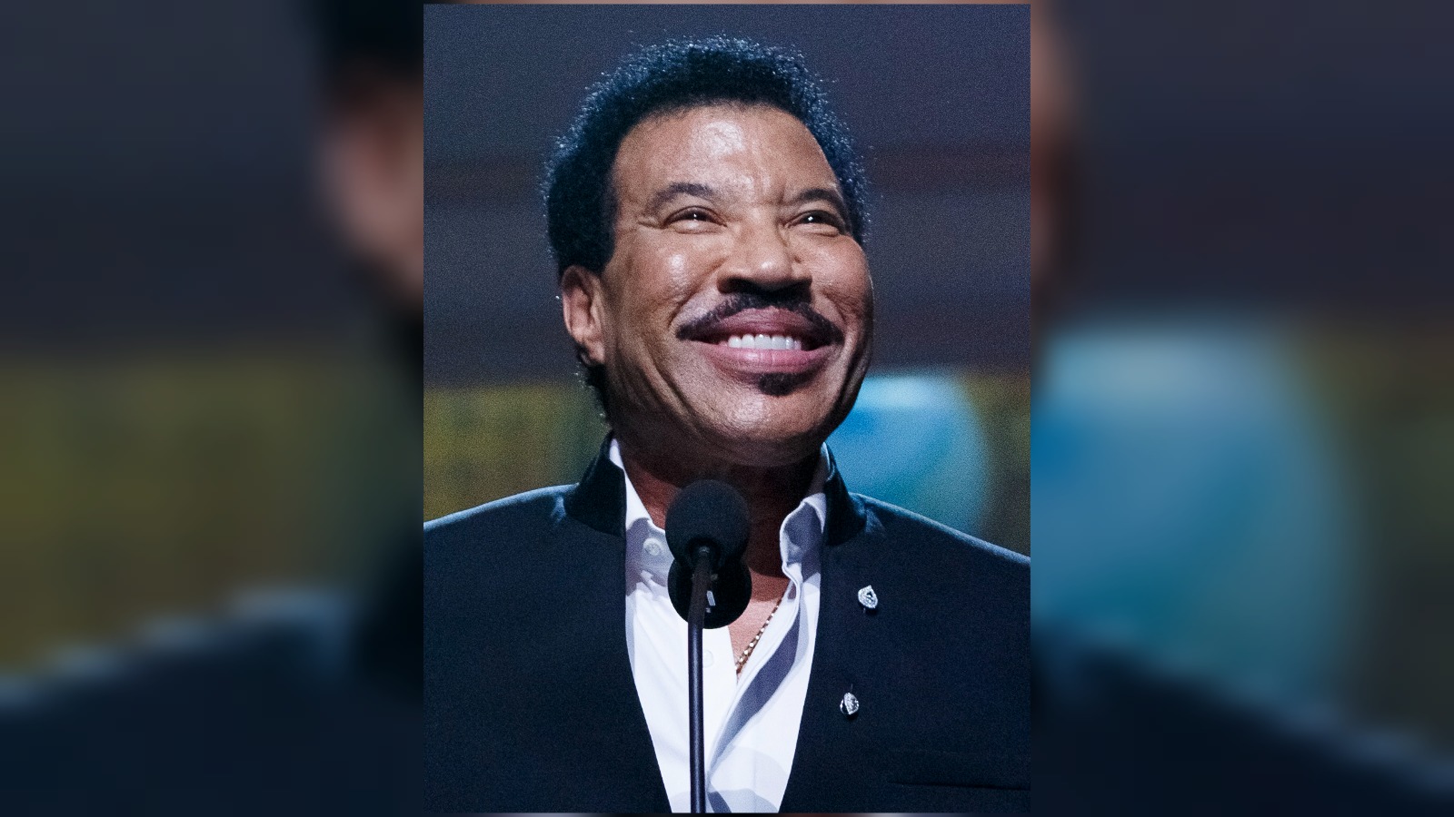 Lionel Richie, 77, hospitalised for dehydration after feeling dizzy on stage