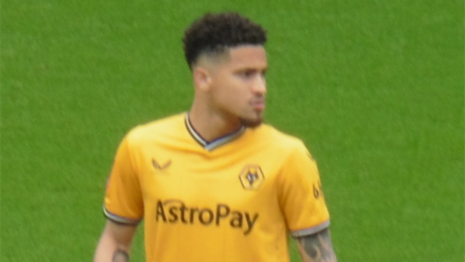 Liverpool contacts Wolves for £38m midfielder Joao Gomes.