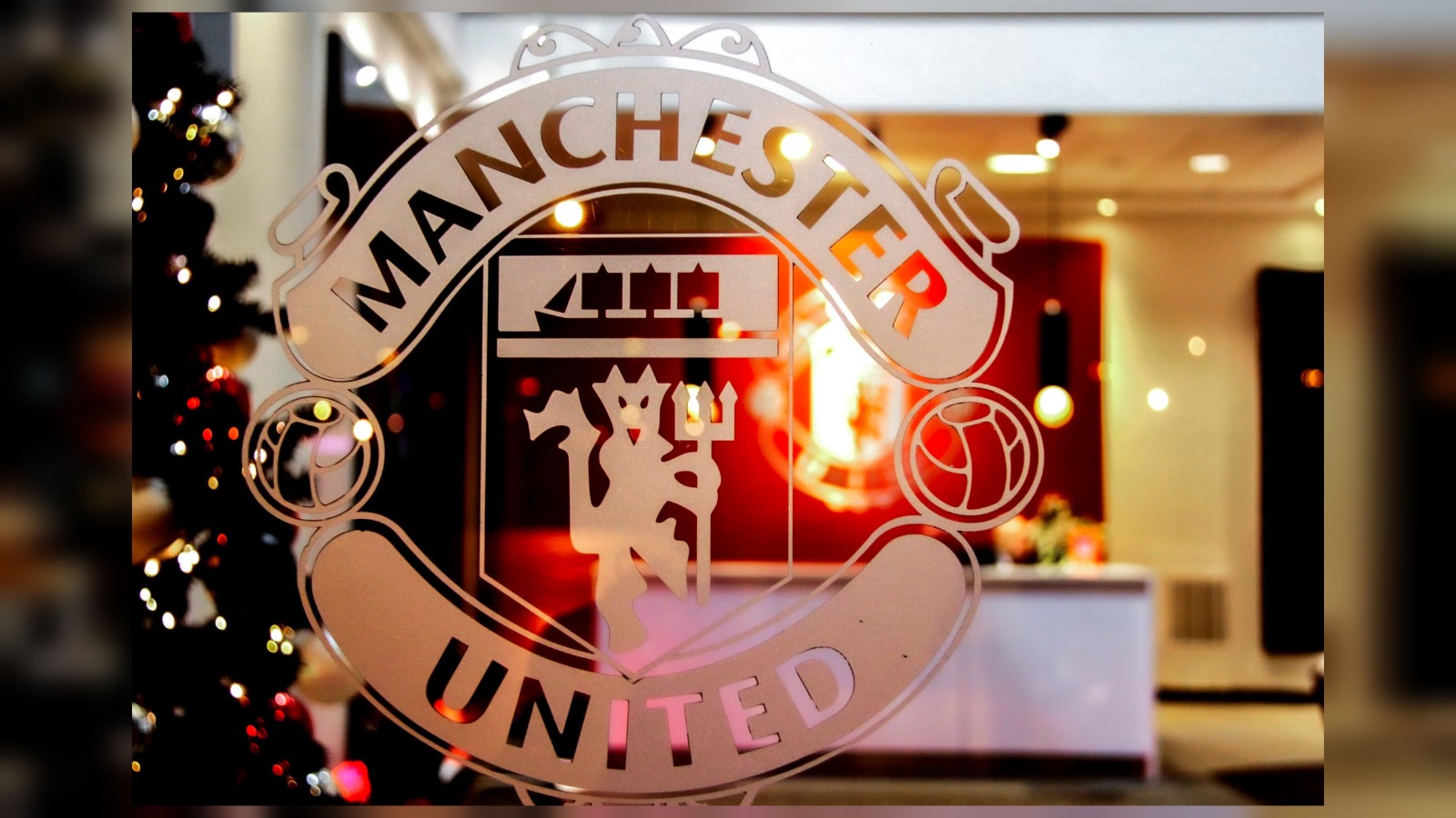 Manchester United unlikely to sign Lewis Hall this summer from Newcastle