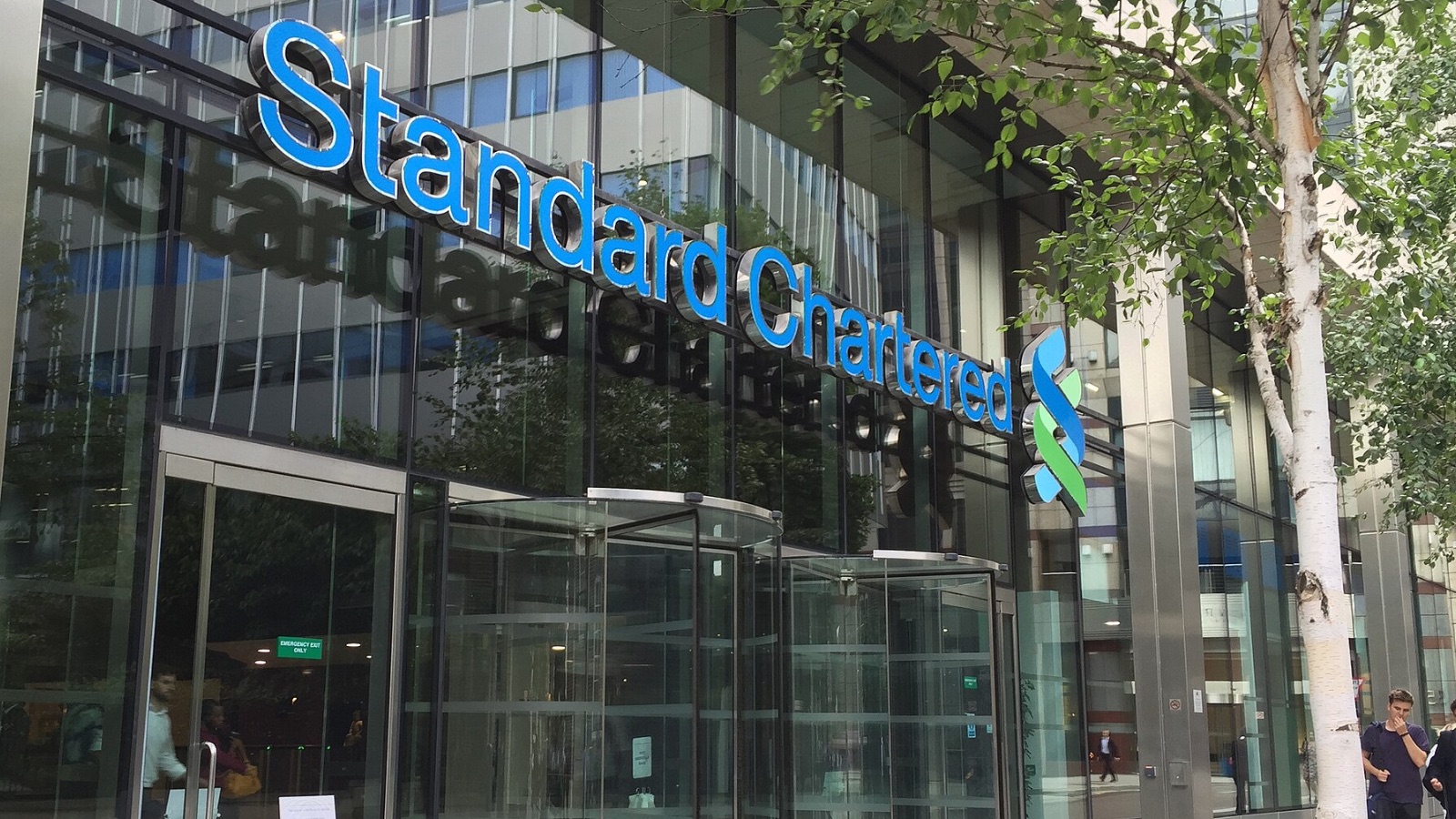 Major banks lower their Bitcoin price targets for 2026