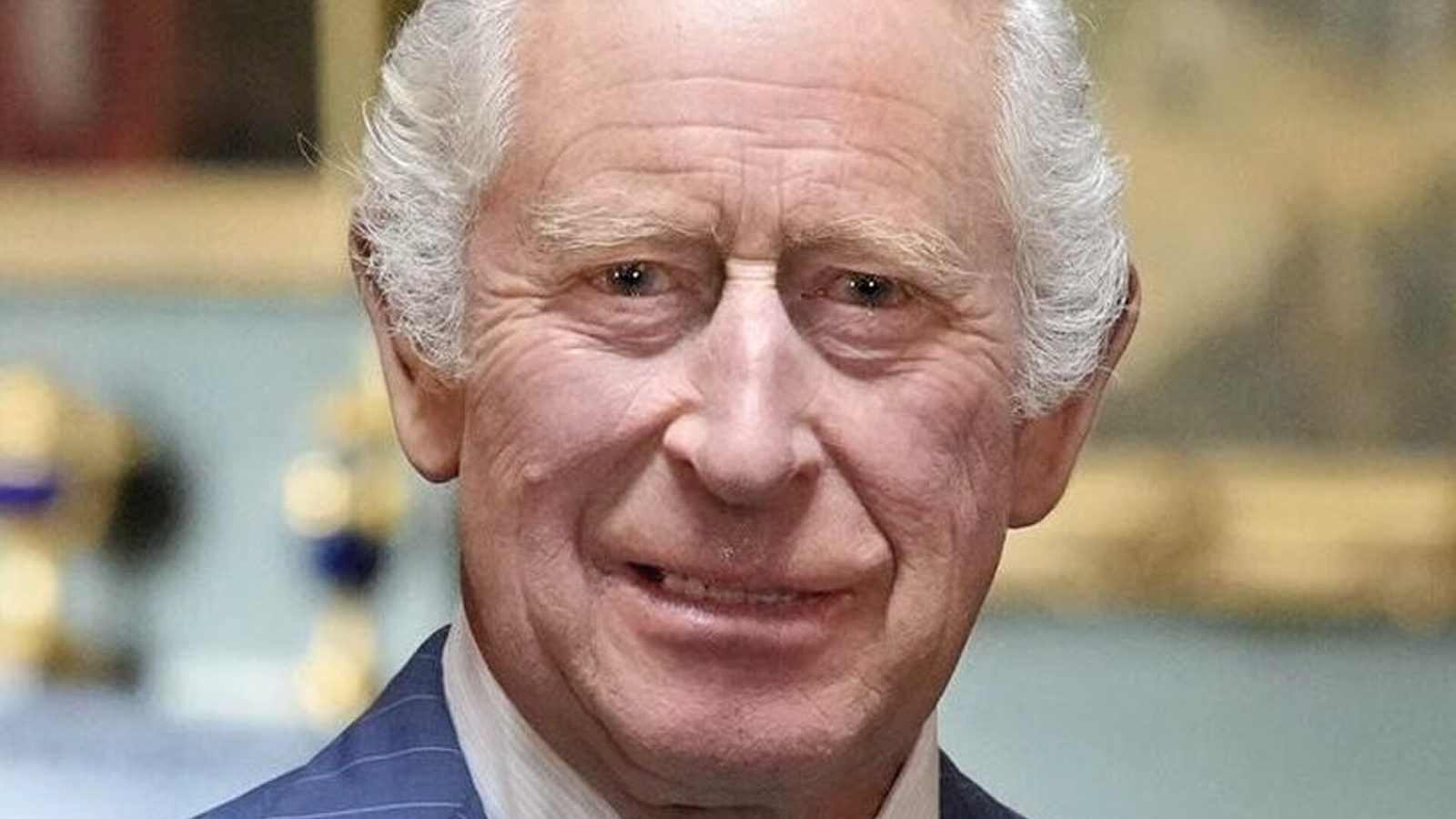 King Charles demands AI chiefs guarantee human control