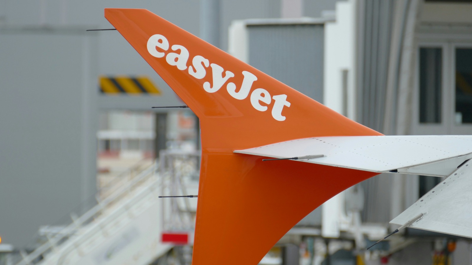 Easyjet profits fall by 70% as the Iran war pushes up fuel costs