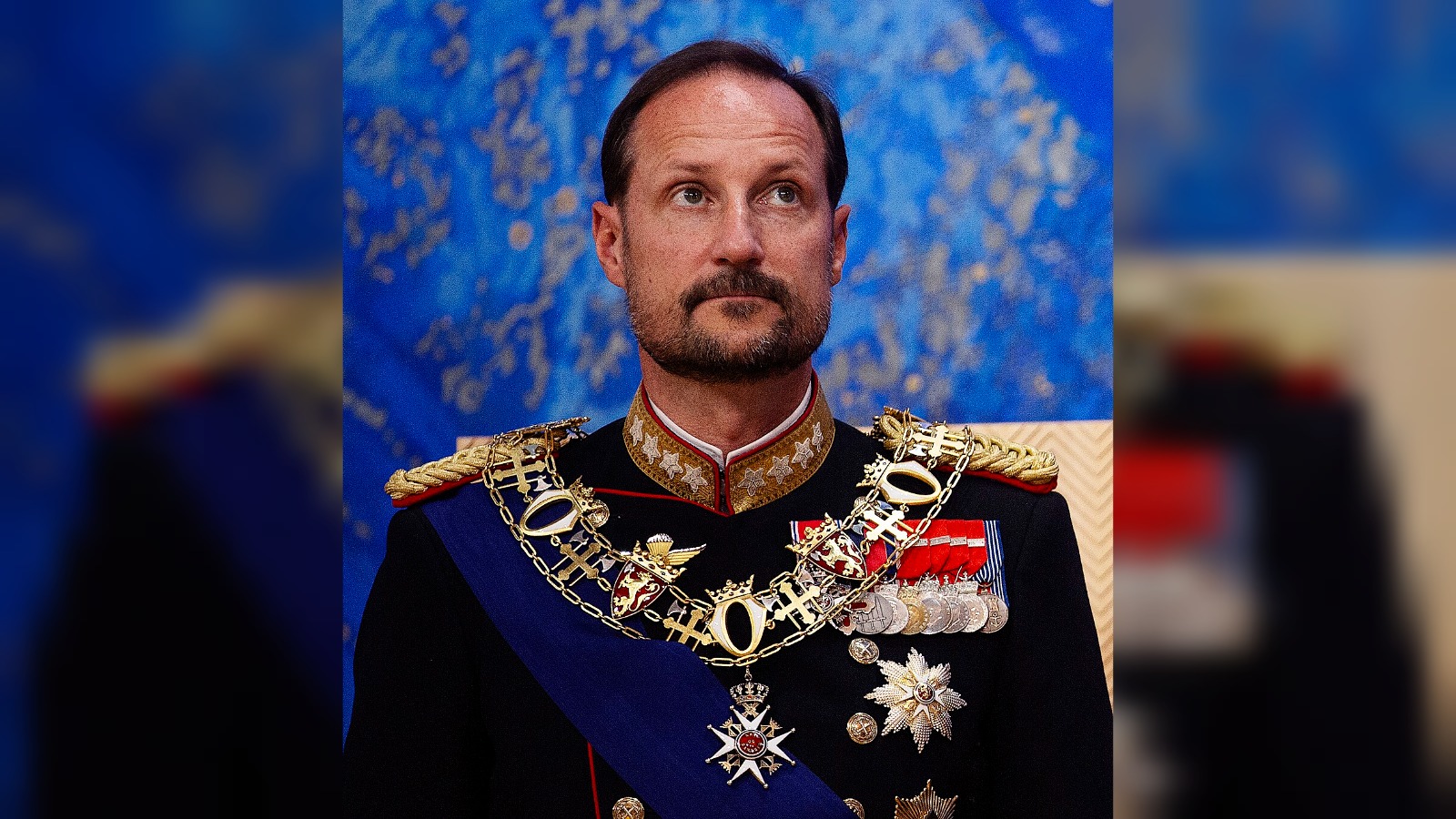 King Haakon VIII takes Norway's throne after father Harald V dies
