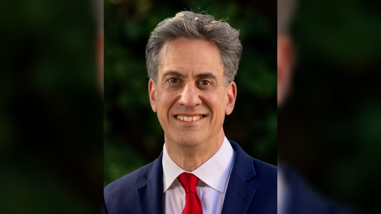 Ed Miliband approves new Falklands oil field, angering Argentina