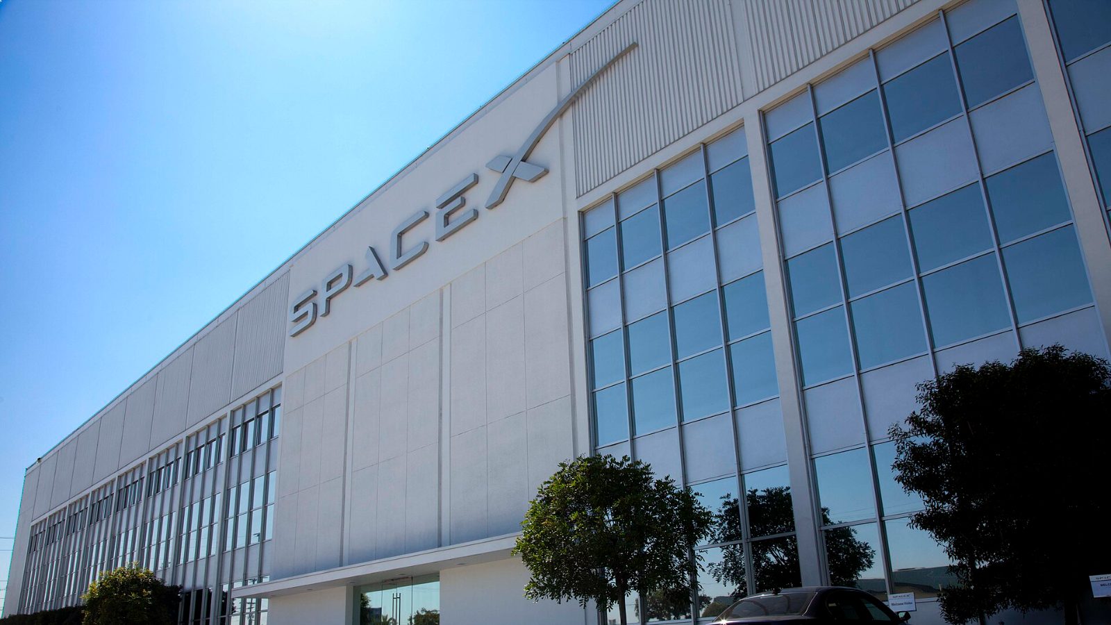 Britain spends nearly $40 million on Elon Musk's military satellite network