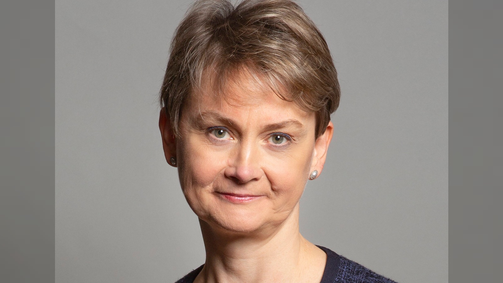 Health Secretary Orders Plan to End Corridor Care for Children