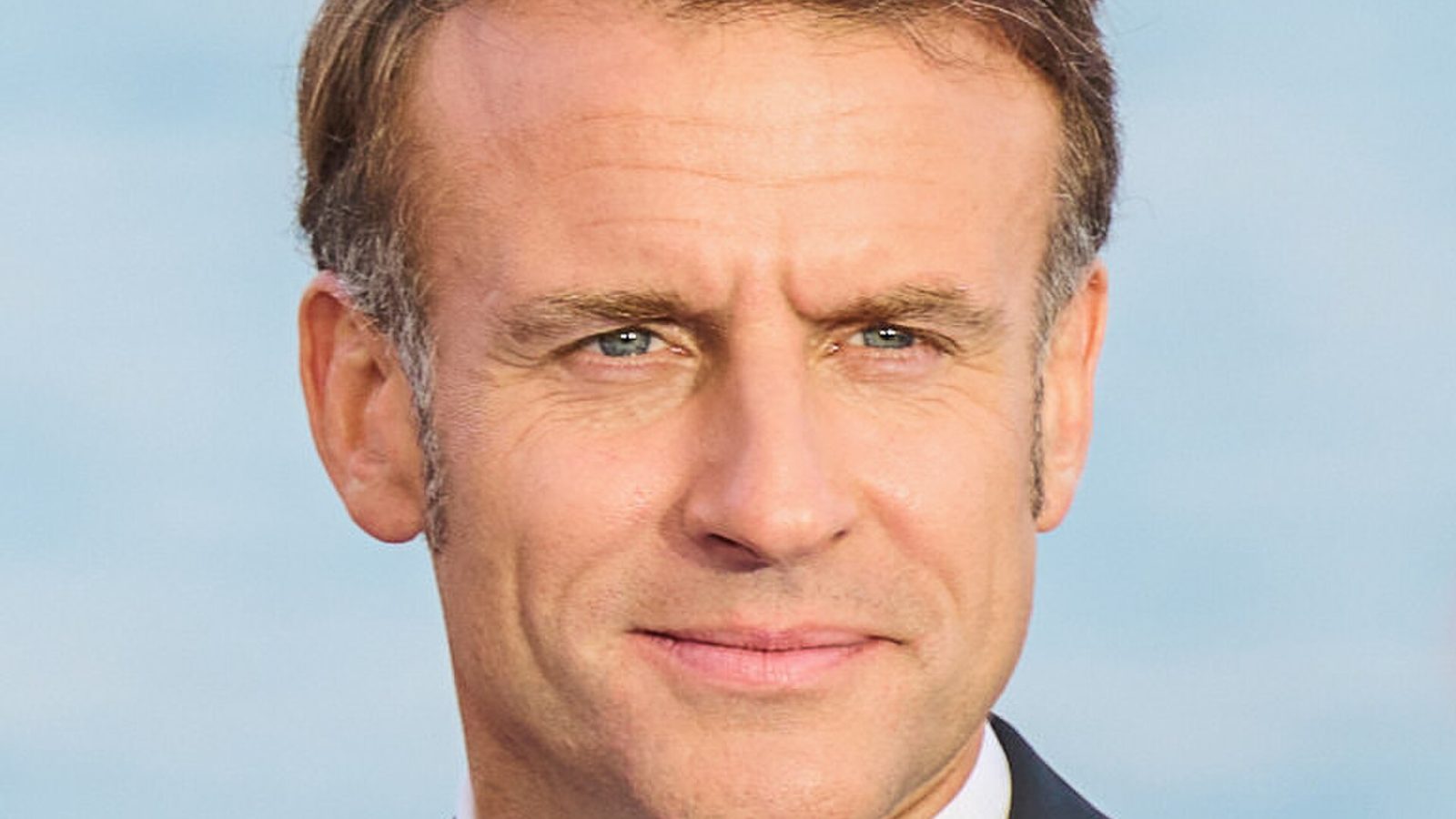 Macron: UK welcome back to EU after 'biggest lie in three decades'