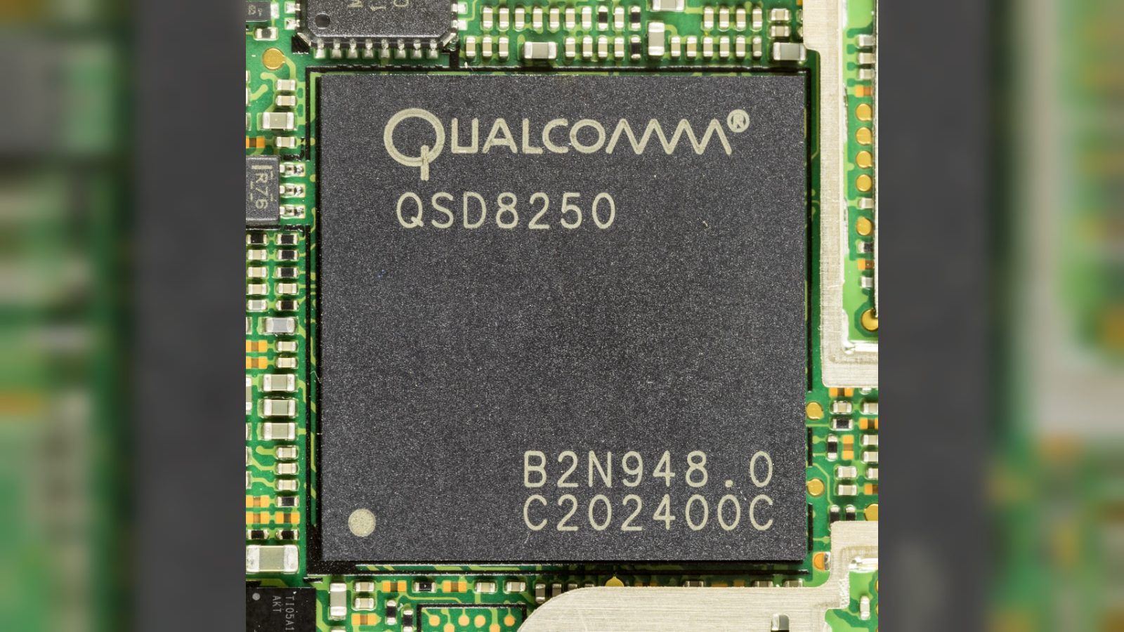 Qualcomm says reports its new Snapdragon chip overheats are wrong
