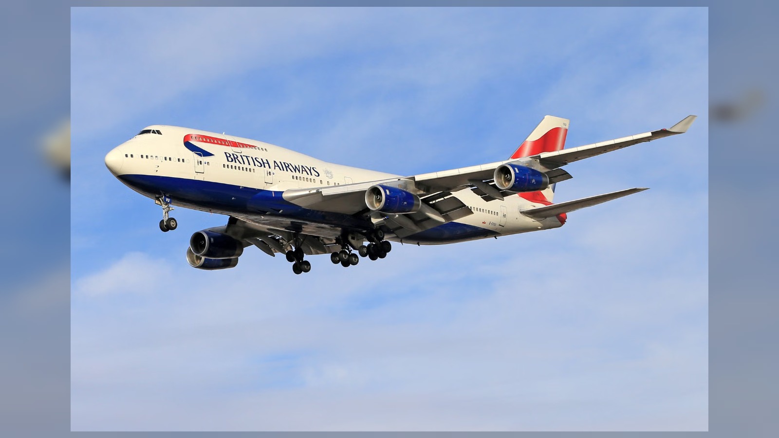 British Airways plane blocks Gatwick runway, diverting 14 flights