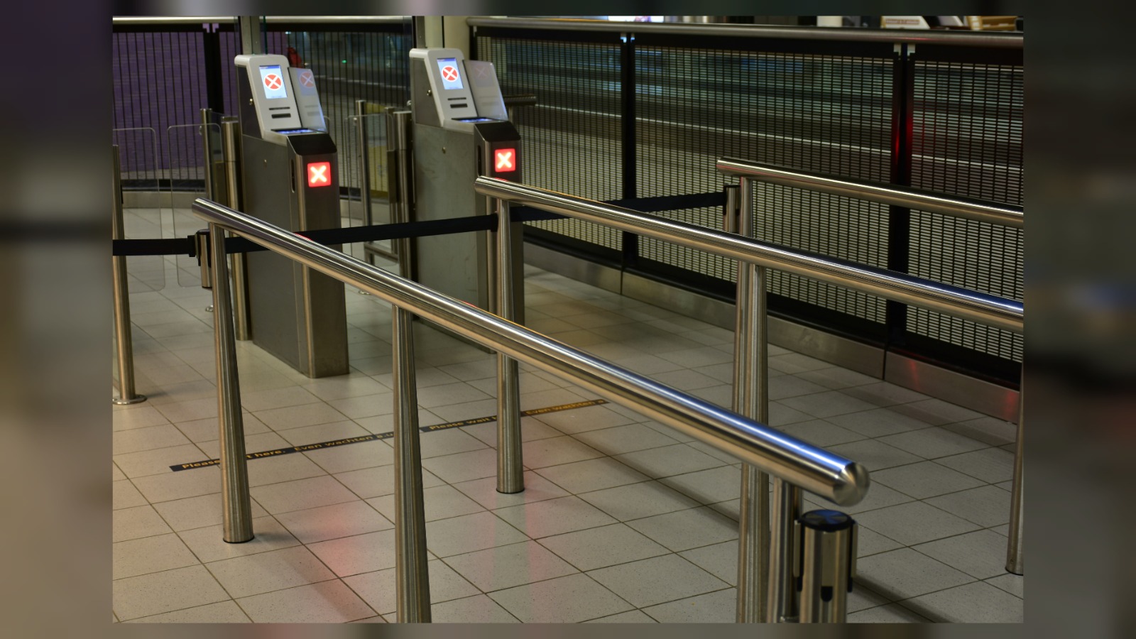 Airport drop-off fees jump by a third at most UK airports
