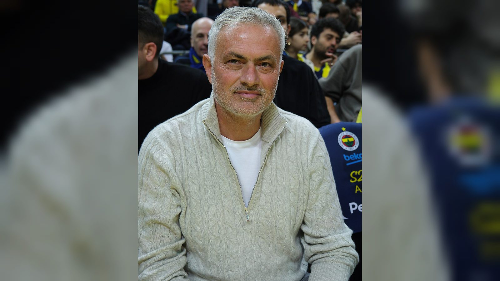 Mourinho says Alexander-Arnold is not a midfielder