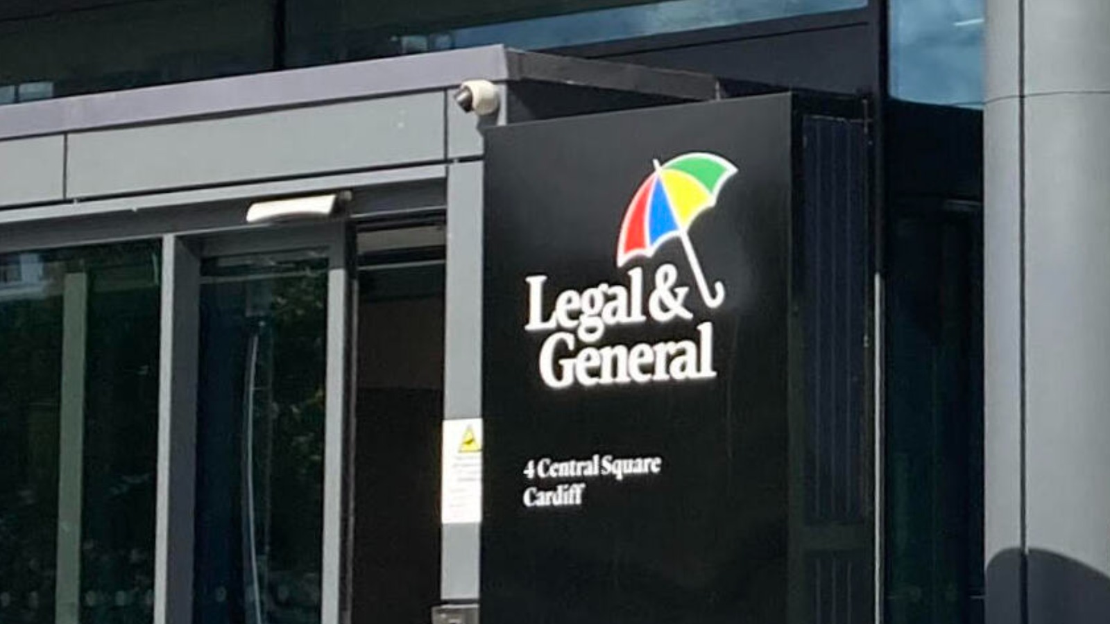 Legal & General operating profits rise 7% to £918m over six months