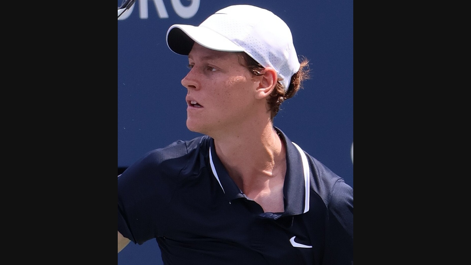 World No. 1 Sinner beats Zverev to win second straight Wimbledon