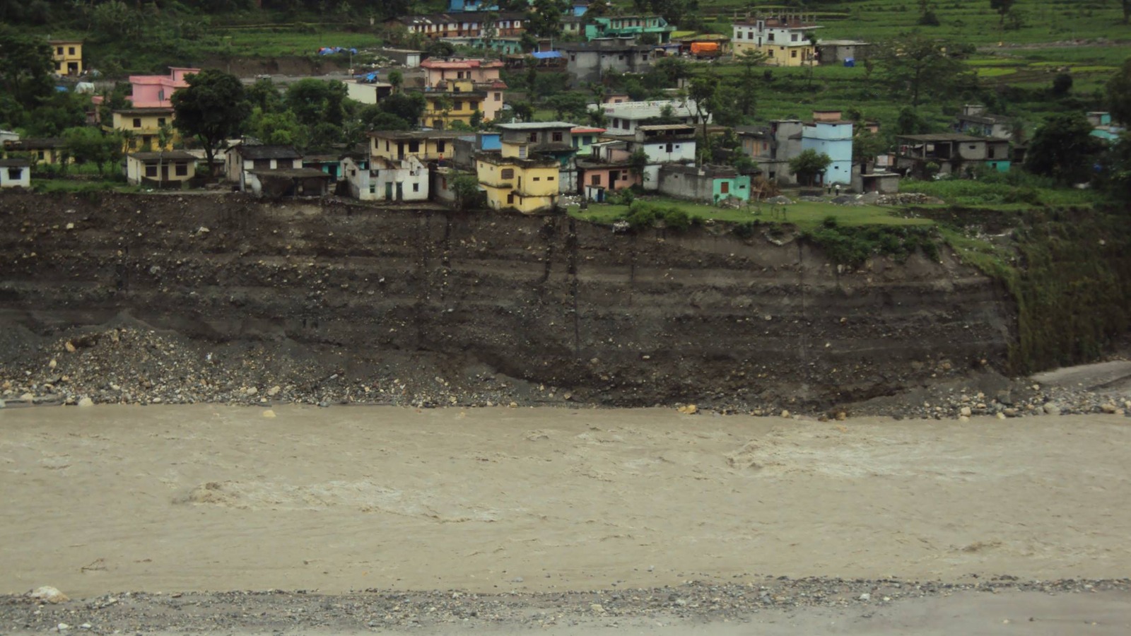 UK pledges £5 million to Nepal for flood relief after 270 deaths