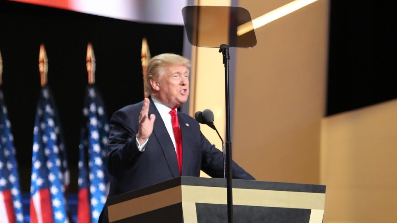 Trump says he wants no Norwegians in US after losing Nobel hopes