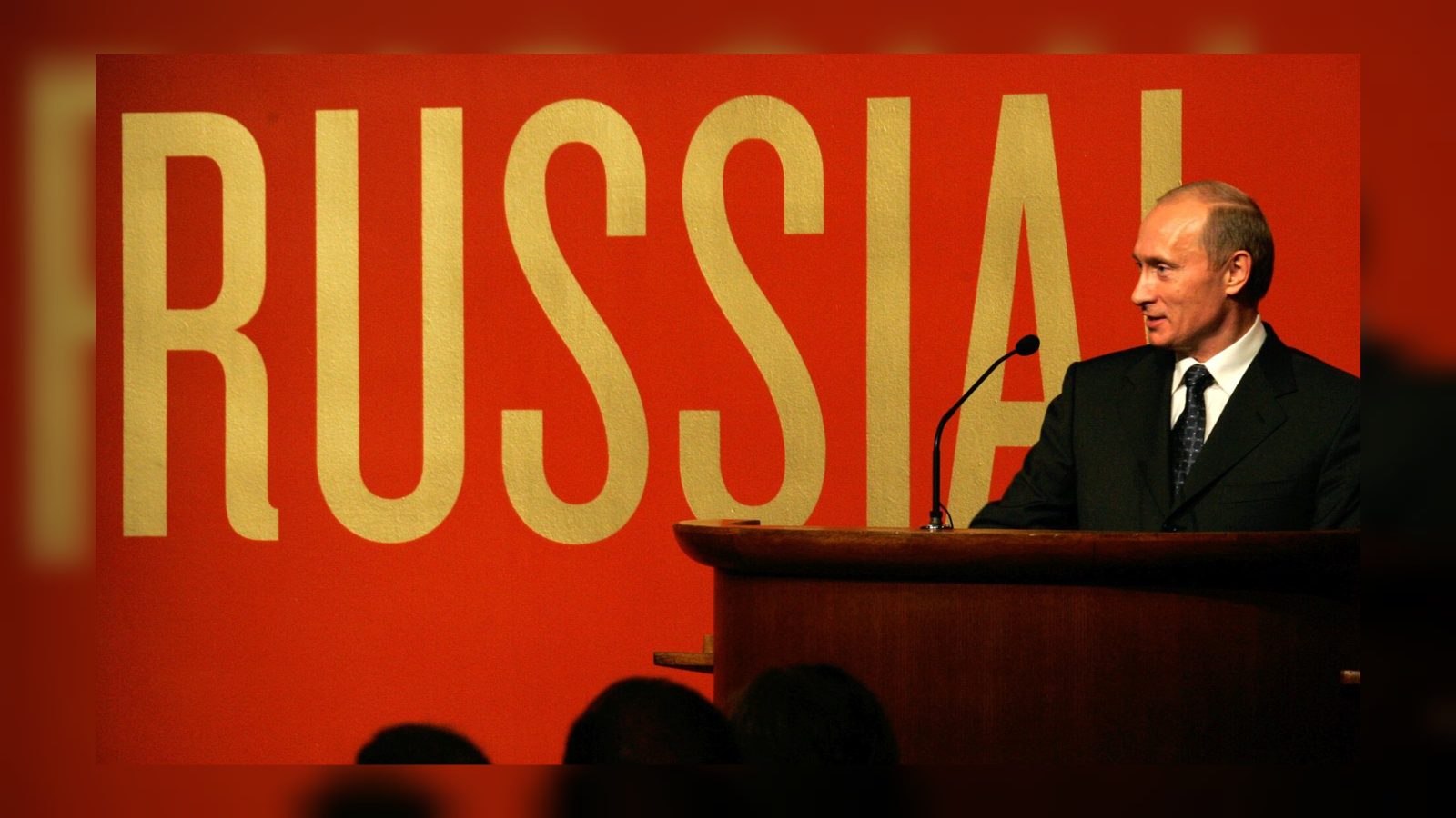 Pro-Putin United Russia party expected to win as Russians cast final ballots