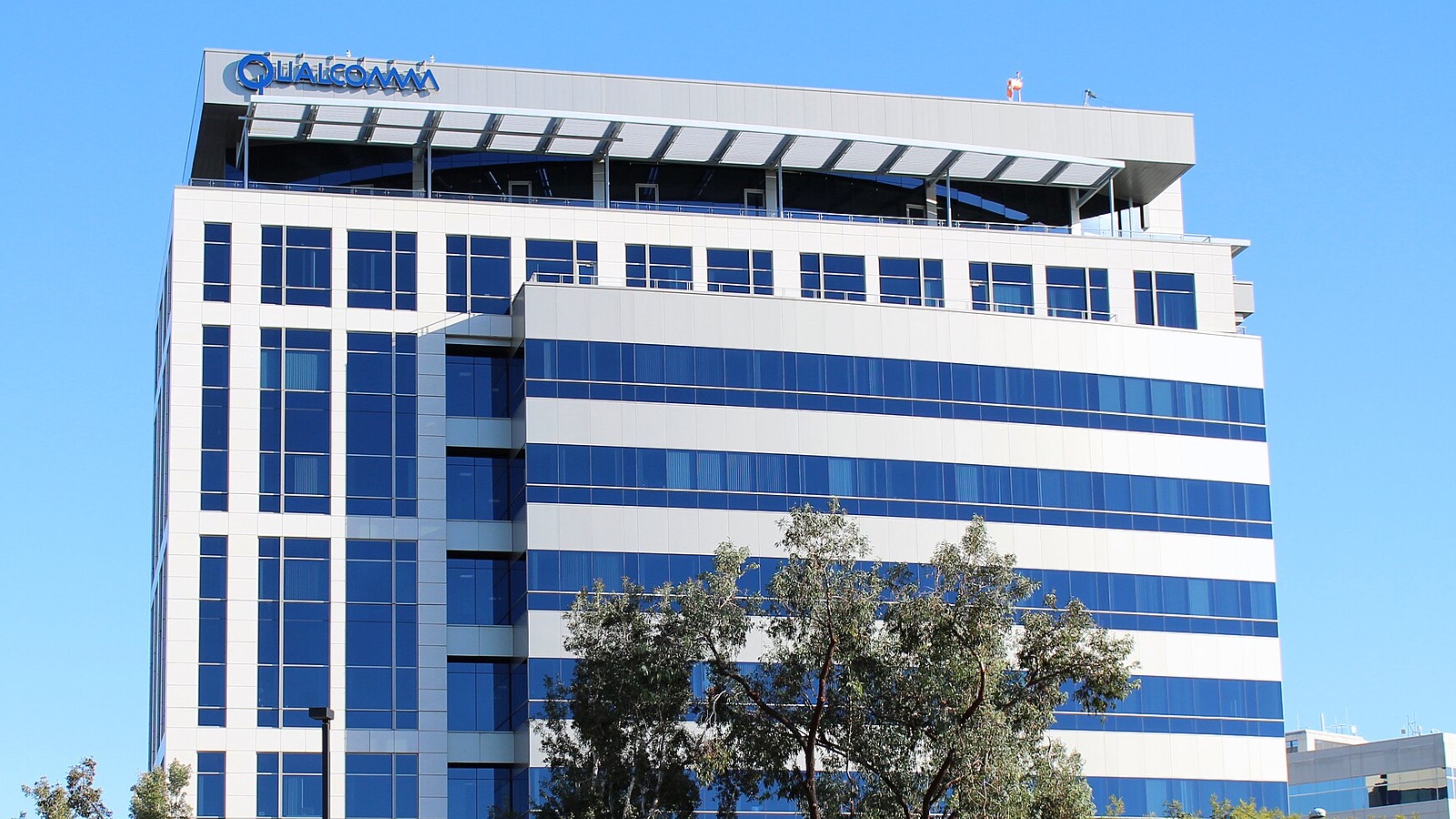 Qualcomm exploring Samsung's 2nm tech for future chips, executive confirms