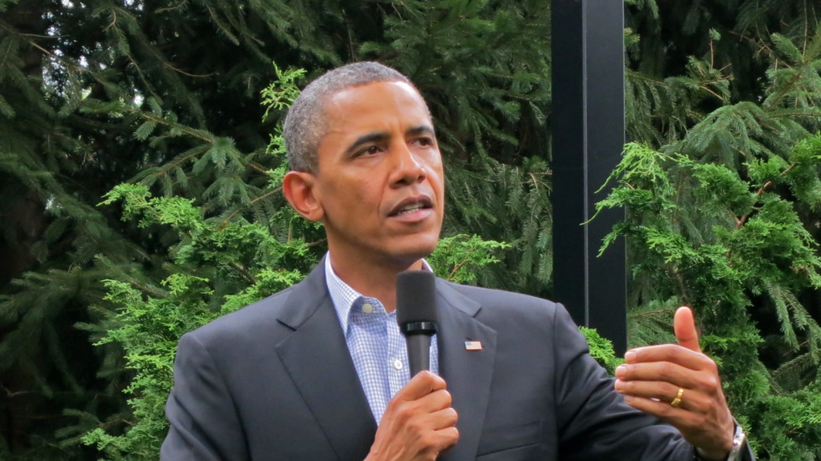 Barack Obama books three UK arena shows for October