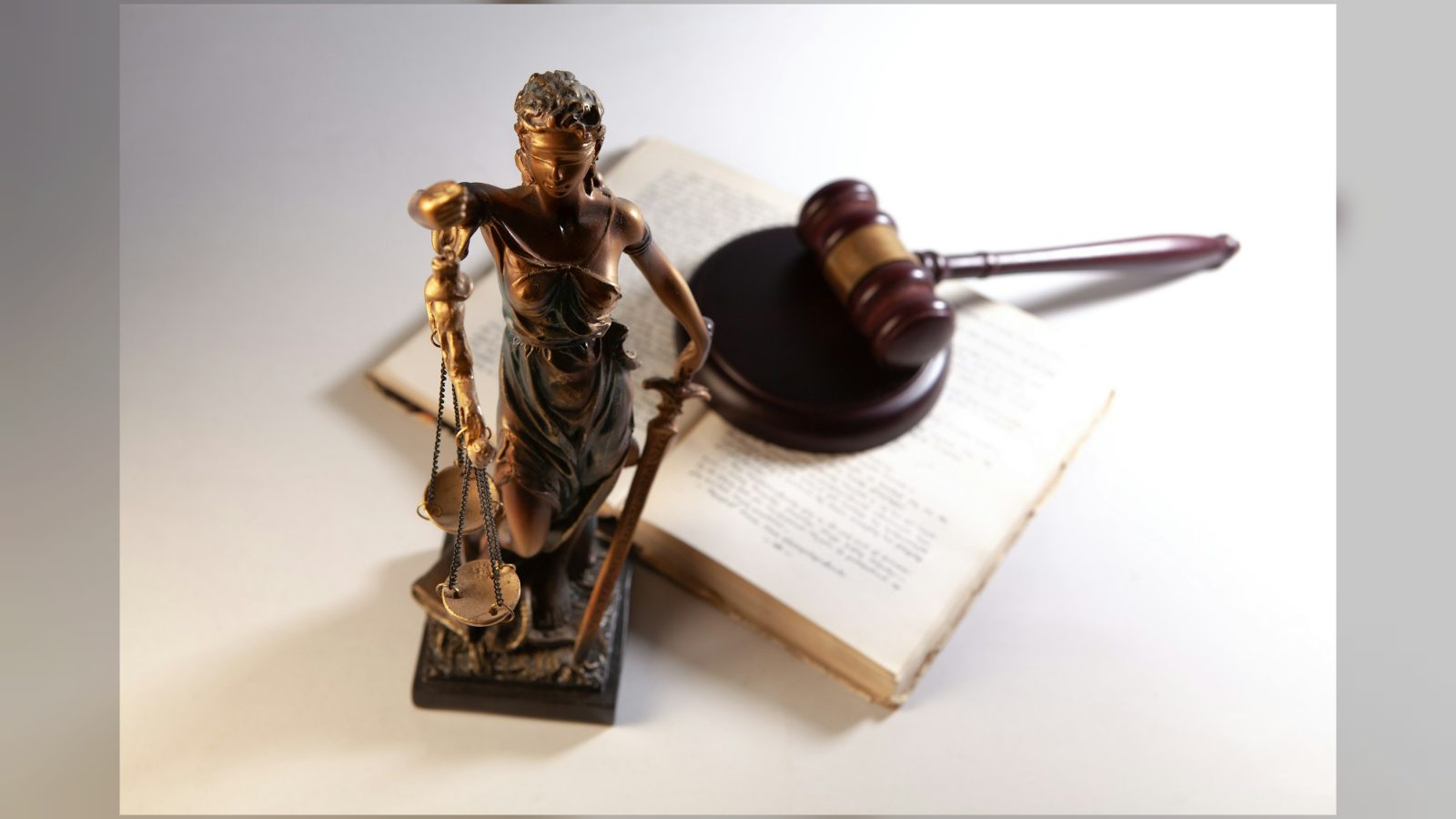 Lawyers face sanctions for passing on AI chatbot errors to clients