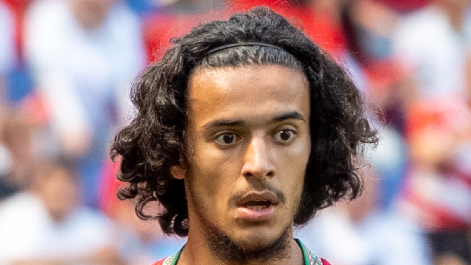 Man City buys Bouaddi from Lille for €100m on 5-year deal.