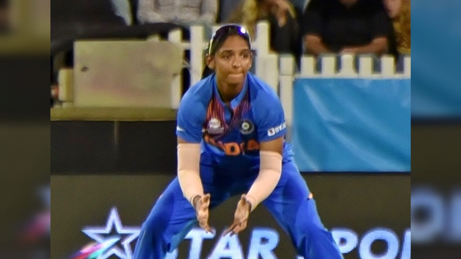 Harmanpreet Kaur Hands Over India's Captaincy After a Decade