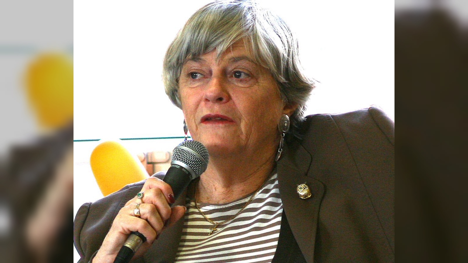 Police launch murder investigation into Ann Widdecombe's death