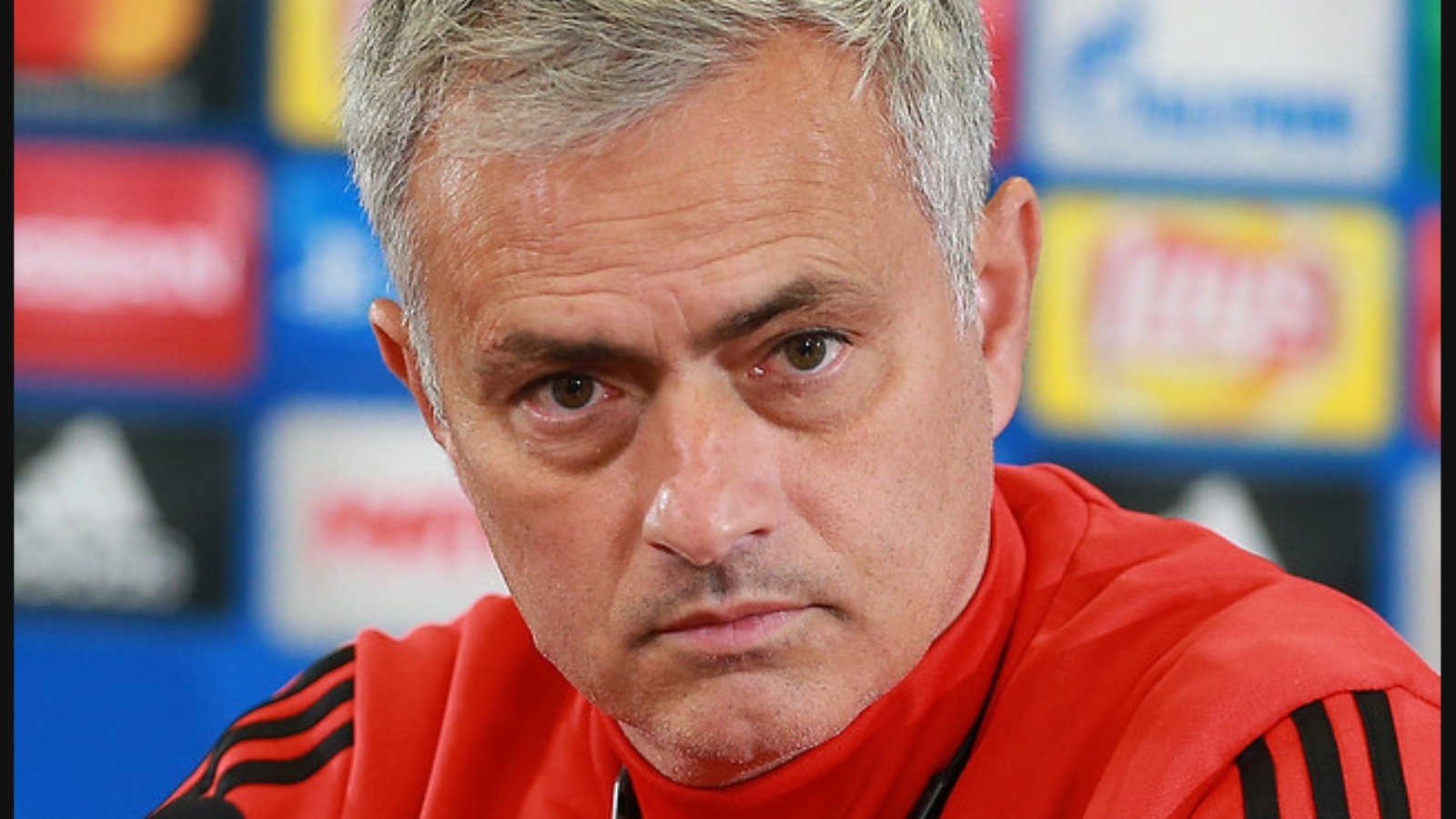Mourinho signed a 2013 deal to replace Ferguson, but then returned to Chelsea