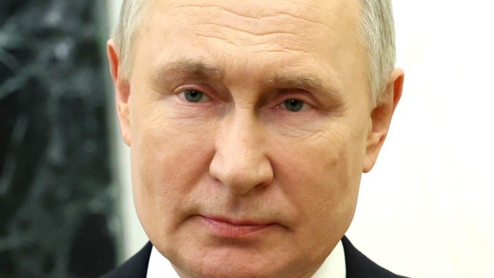 Vladimir Putin agrees to resume US-mediated peace talks with Ukraine next month