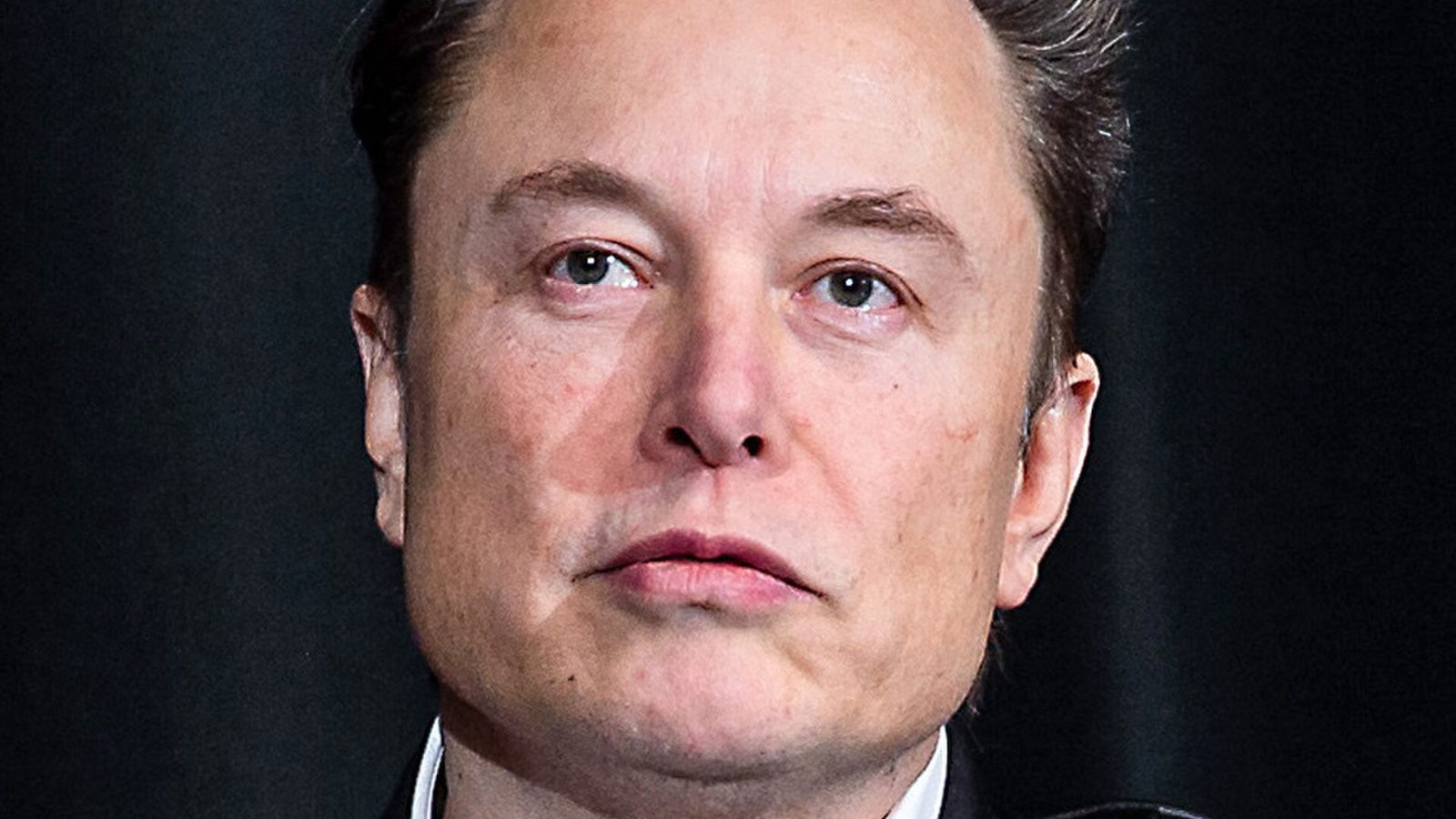 Elon Musk drops antitrust lawsuit against Apple over OpenAI partnership