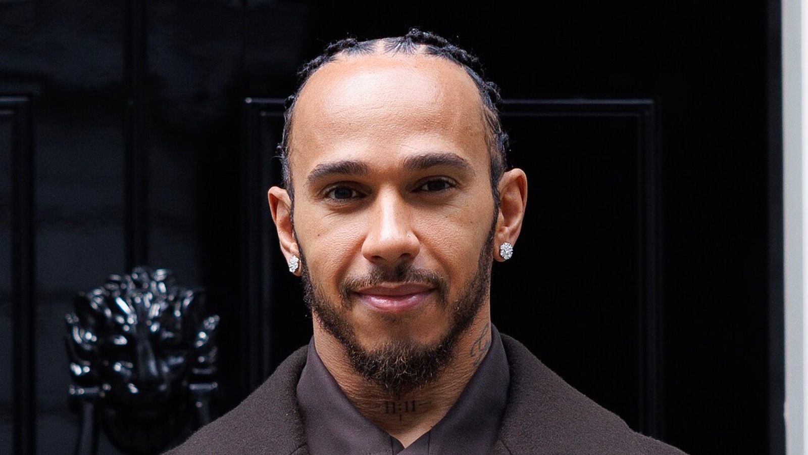 Lewis Hamilton aims to finish ahead of George Russell in championship