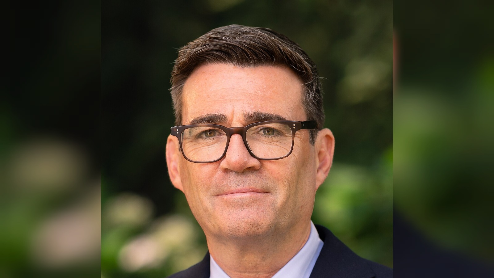 Lib Dems urge PM Burnham to join EU migration pact