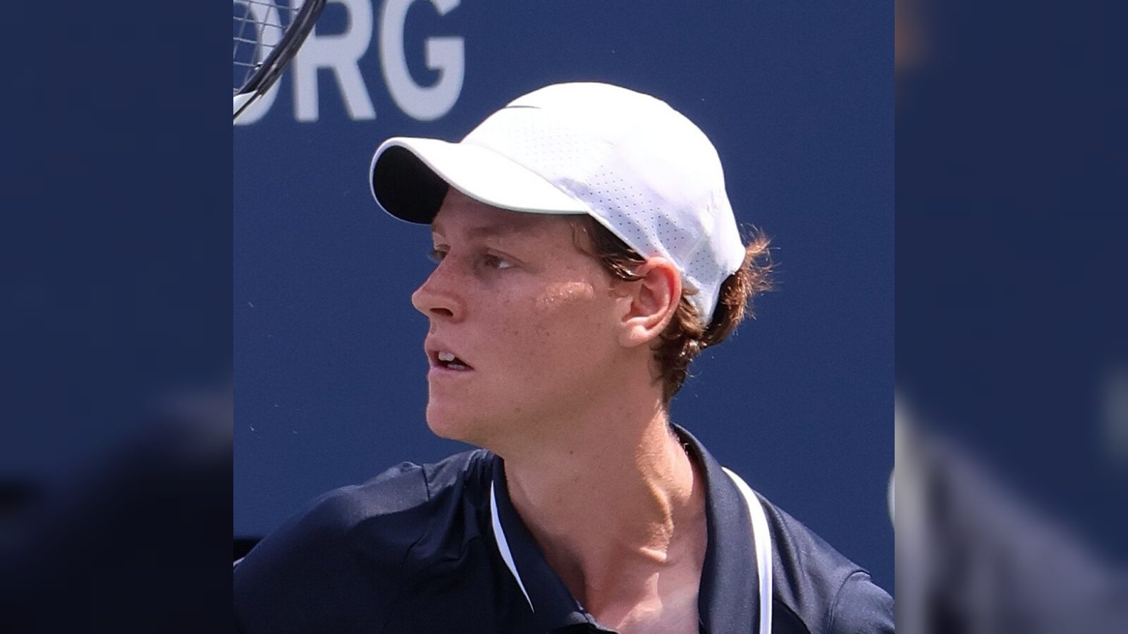 Sinner Shuts Down His Season, Opening the Door for Zverev