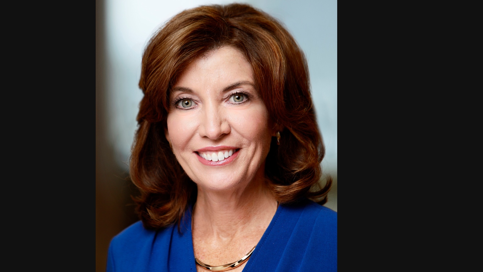 NY Governor Hochul pauses large data centers for 1 year.