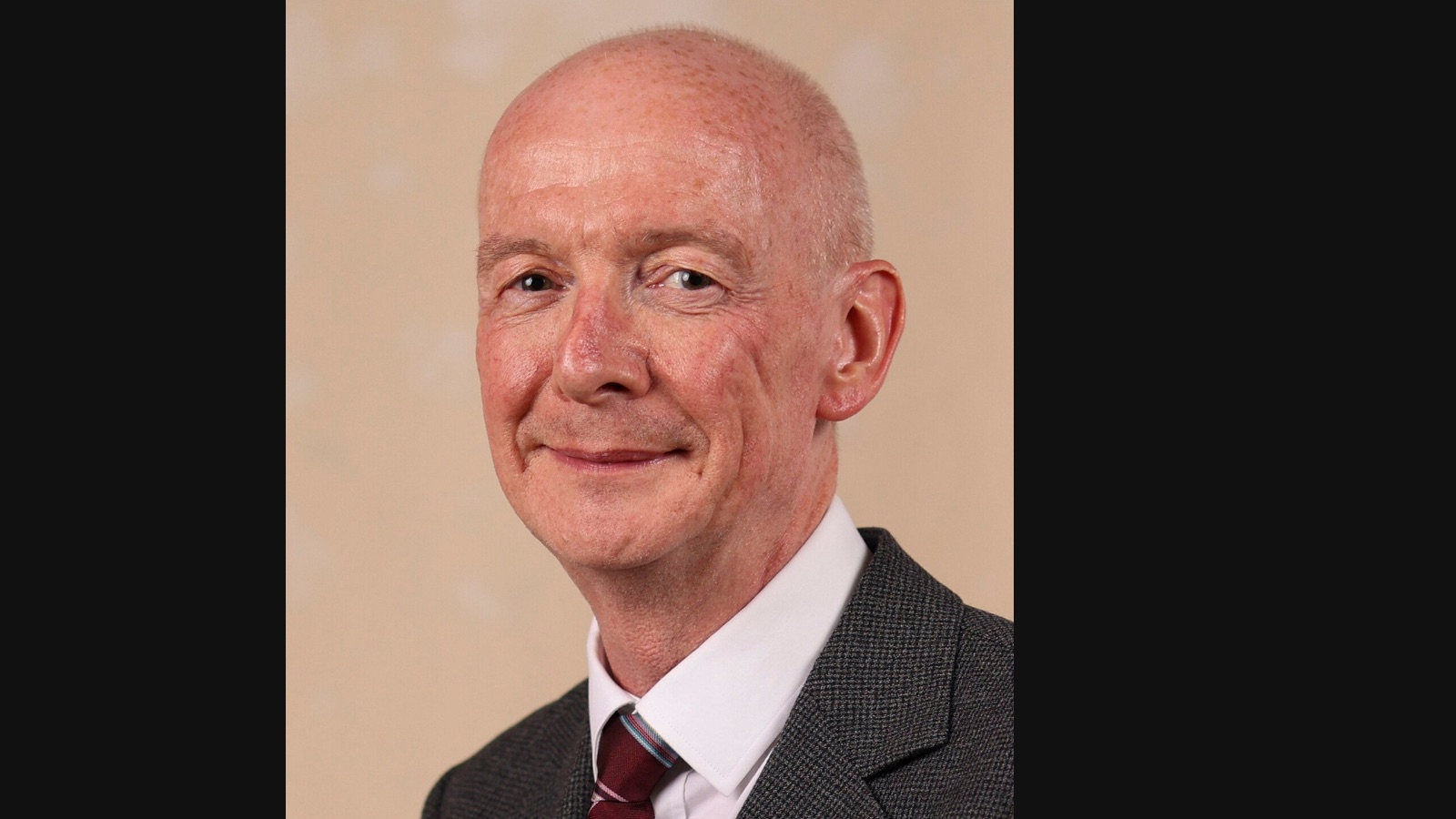 Labour minister calls for significant changes to youth benefits