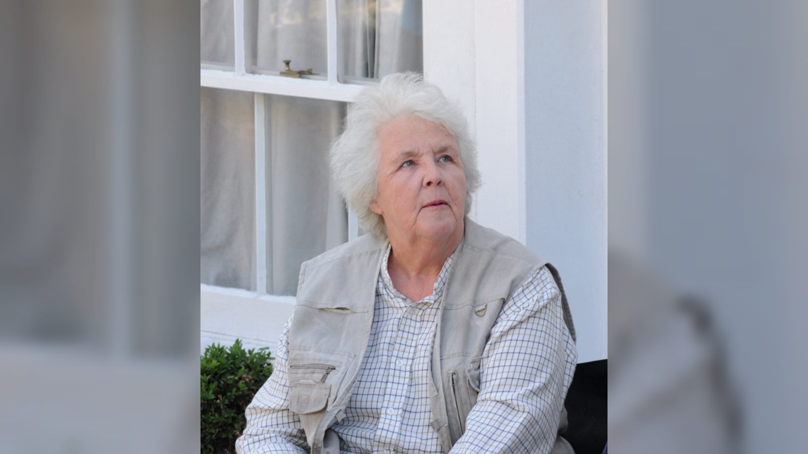 Stephanie Cole, OBE-honoured actress from Tenko, died Friday aged 84 after Alzheimer's