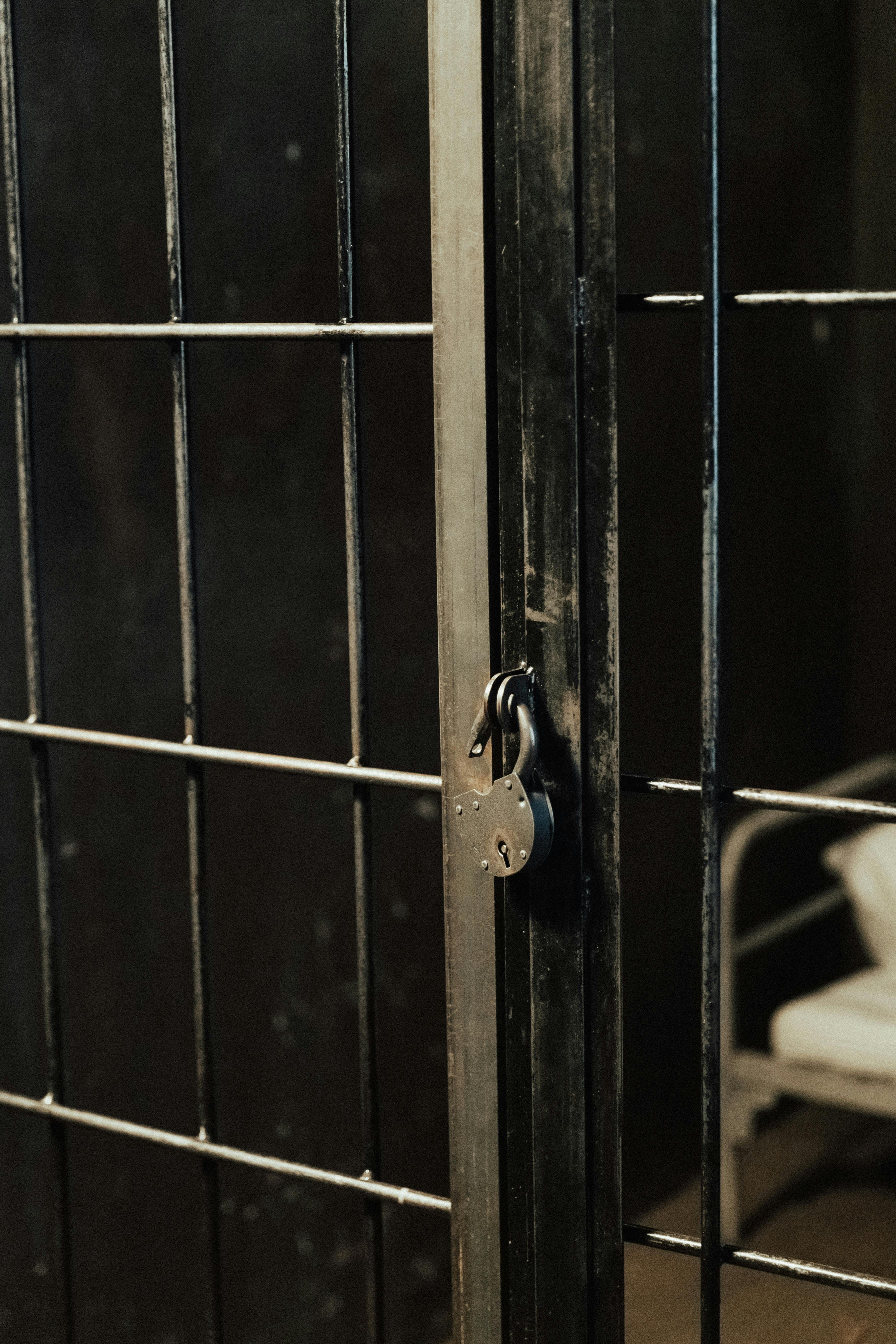Lammy faces calls to fix prison release errors
