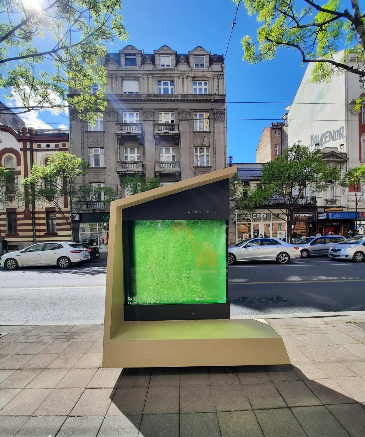 Liquid Trees: Algae-Based Air Purifiers for Urban Environments