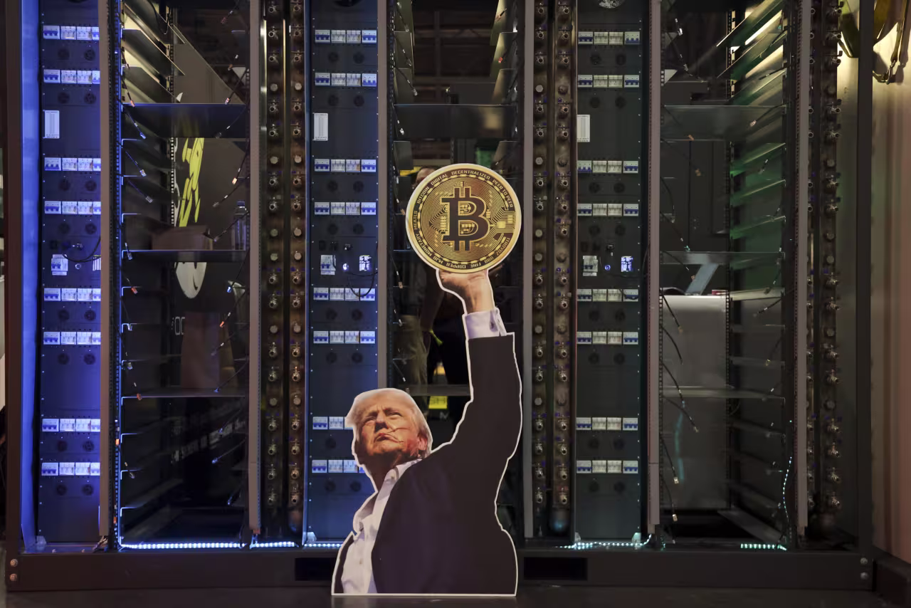 A key cryptocurrency bill could flop because of Trump’s crypto ventures and banks’ objections