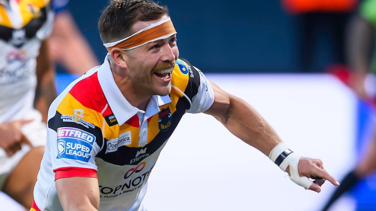 Atkin among six to be released by Bulls