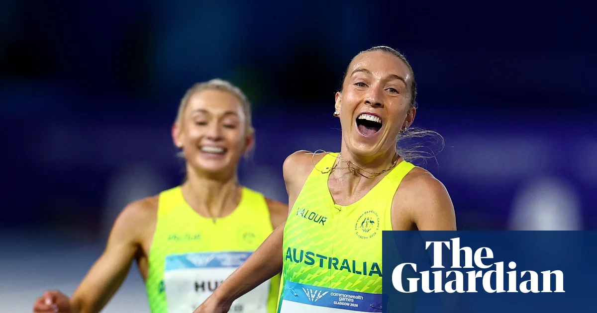 Australia's Rose Davies wins historic second Commonwealth Games gold medal – video
