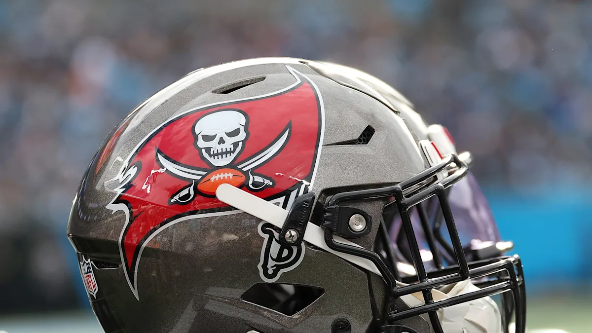 Bucs announce three roster moves