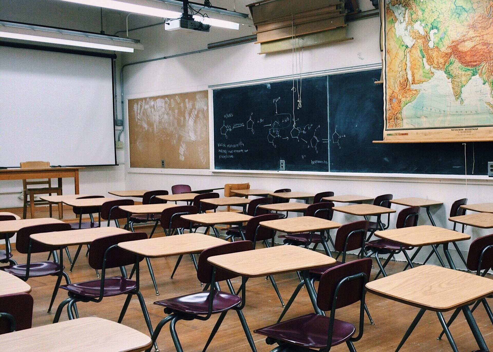 Humanoid classroom robots show potential as teaching assistants, not teacher replacements