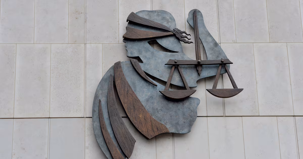 Man arranged ‘straightener’ during which father of seven was stabbed to death, court hears