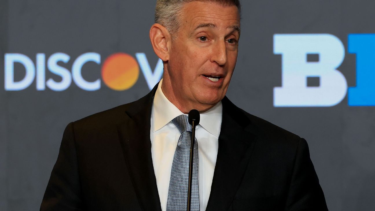 Petitti reiterates Big Ten's push for 24-team CFP